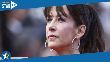 Sophie Marceau fait une déchirante confidence sur sa maman : “C’est lourd à porter”