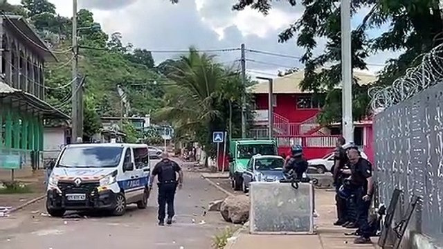 Wuambushu se poursuit sous une pluie diluvienne
