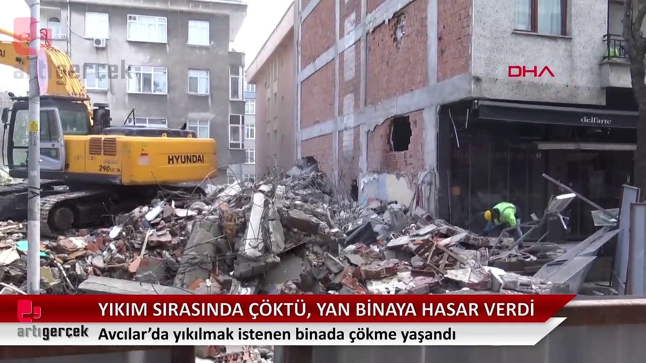 Avcılar'da bina yıkım sırasında çöktü: Bitişiğindeki bina zarar gördü