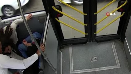 Batman'da otobüs şoförü, genç kızın hayatını kurtardı