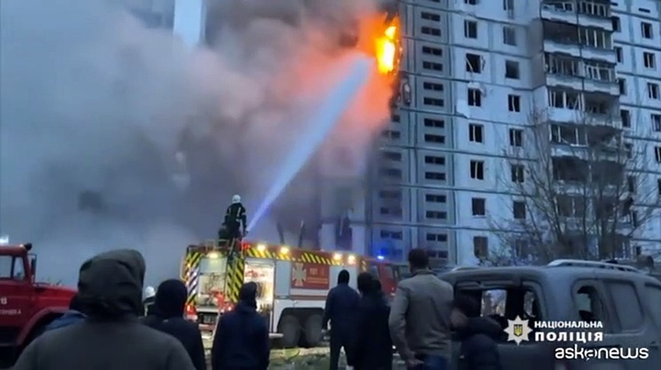 Ucraina, nuovi raid russi sul Paese: diversi morti e feriti