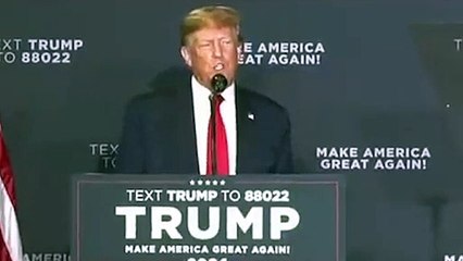 ABD’nin eski Başkanı Trump, Ne yapacağını şaşıran Biden takliti’ yaptı-