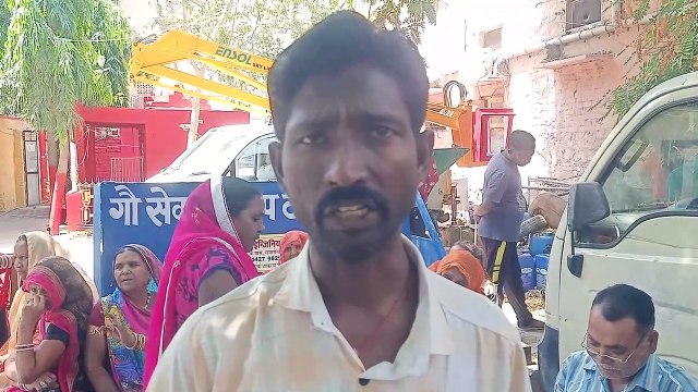 सफाई भर्ती में आरक्षण पद्धति के विरोध में दूसरे दिन भी हड़ताल रही जारी, विरोध-प्रदर्शन कर निकाली रैली, सौंपा ज्ञापन