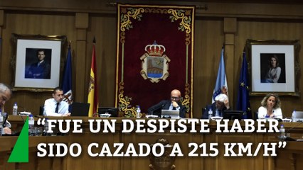 El presidente de la Diputación de Ourense, Manuel Baltar, atribuye a un "despiste" haber sido cazado a 215 km/h y rechaza dimitir