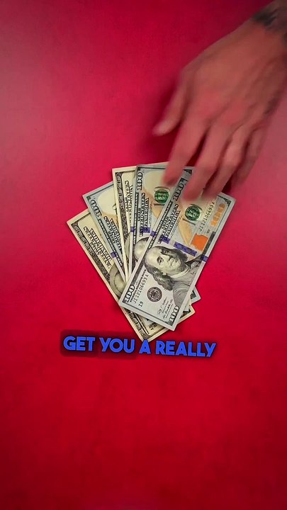 The Oneplus Pad might be the Apple iPad replacement Android fans have been wanting for a long time! The Halo Green color and rounded design look amazing. It’s powered by the Dimensity 9000 and 8GB of RAM and with the 144hz 2K 7:5 display it