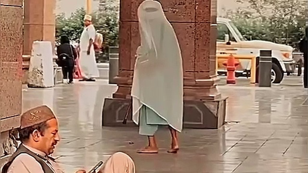 بریکنگ نیوز سعودی عرب میں مشہور ہونے والے پاکستانی بزرگ شہری کیلئے پشاو ر زلمی کے مالک جاوید آفریدی نے بڑا اعلان کر دیا