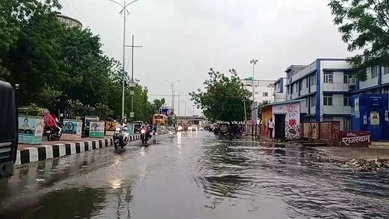 मौसम बदला, हुई बारिश, गर्मी से मिली राहत