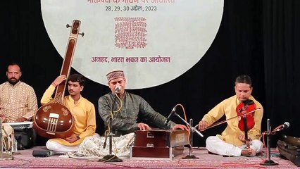 सुरो से सजी शाम में सुनाएं कबीर, मीरा और सूरदास के भजन