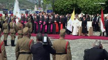 البابا فرنسيس يدعو من المجر إلى استعادة روح السلام الأوروبية