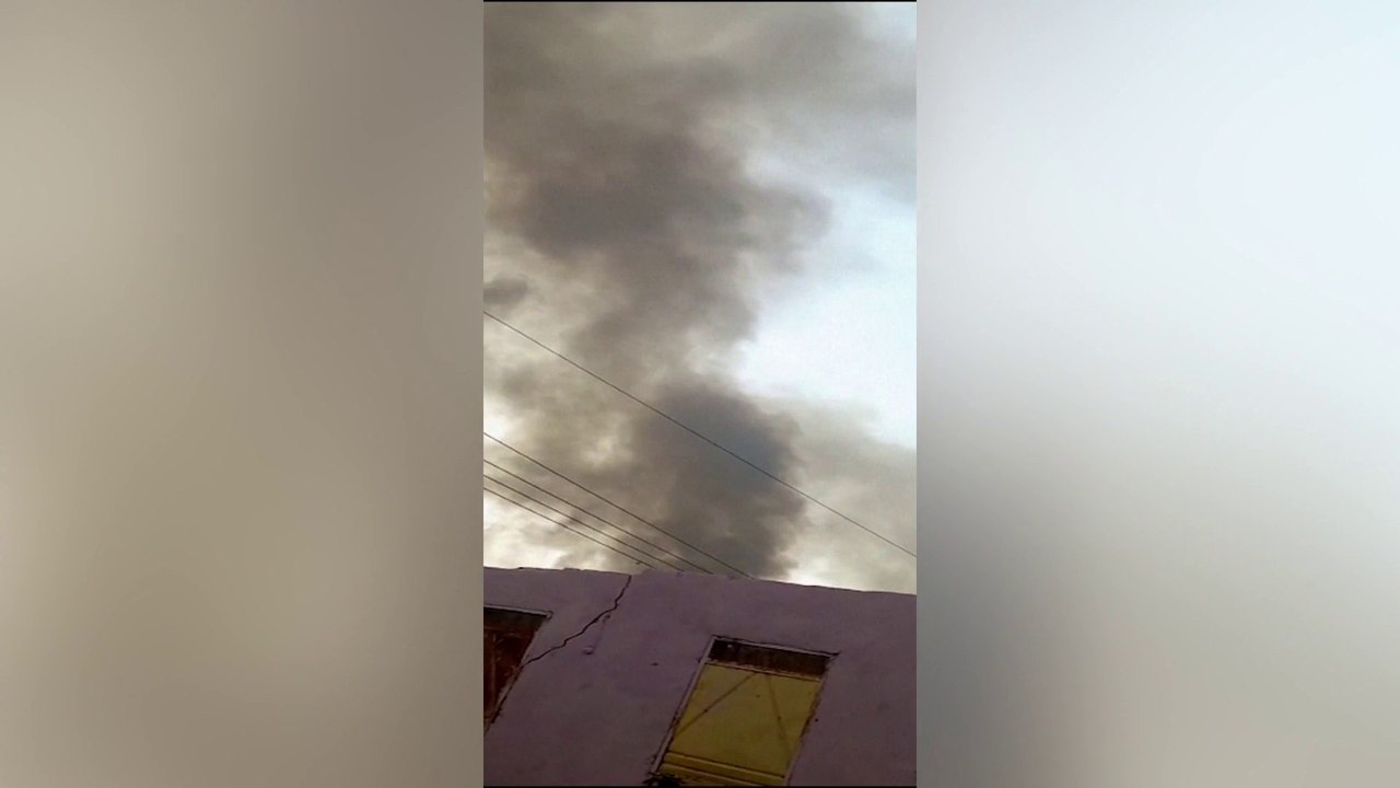 صور من الاشتباكات العسكرية في ولاية #دارفور بين الجيش والدعم السريع #السودان  #العربية