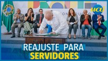 Lula assina reajuste de 9% para servidores públicos