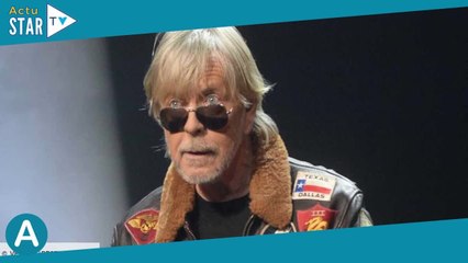 “J’ai mal pour lui” : Renaud au plus mal sur scène, des fans s’inquiètent