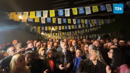 İyi Parti örgütü, A Haber'de Meral Akşener'e yapılan ağır hakareti Turkuaz Medya önünde protesto ediyor!