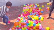 Kids Water Balloon Video | Kids Water Balloons Popping | The Water Balloon Challenge Game