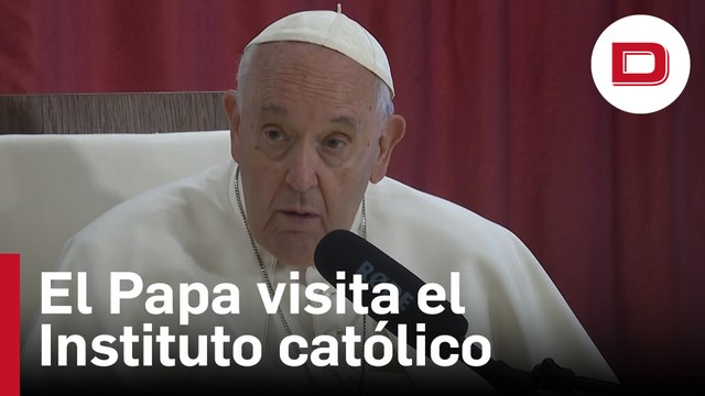 El Papa Francisco visita el Instituto católico para niños ciegos de Budapest