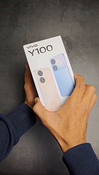 Unboxing the Vivo Y100! ⁣Specifications: ⁣ ⁣ - 6.38 90Hz AMOLED⁣ - MediaTek Dimensity 900⁣ - 8GB + 128GB⁣ - Funtouch OS 13⁣ - 64MP + 2MP + 2MP Rear⁣ - 16MP Front ⁣ - 4500mAh battery⁣ - 44W fast charging