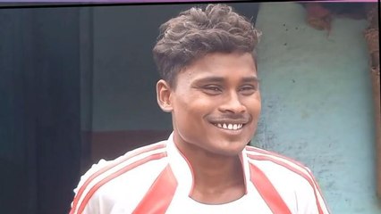 পশ্চিম মেদিনীপুর: শিক্ষককে বাঁচাতে মাওবাদী বন্দুকের সামেন ঝাঁপ, হিরো মার্শাল আজও উপেক্ষিত!