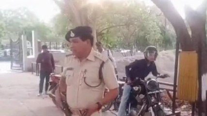ग्वालियर : बुलेट पर करतब दिखाना युवको को पड़ा भारी, पुलिस ने सिखाया सबक