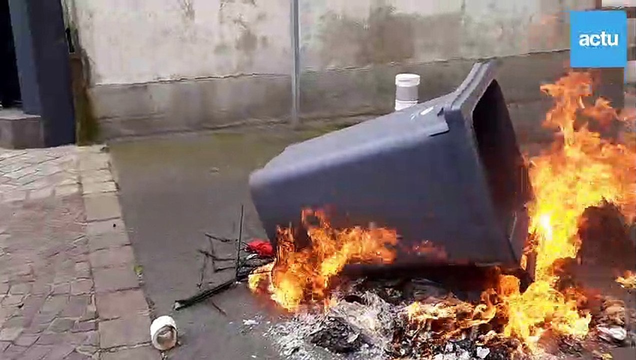 Centre d'accueil pour demandeurs d'asile à Saint-Brevin-les-Pins : une manifestation très tendue