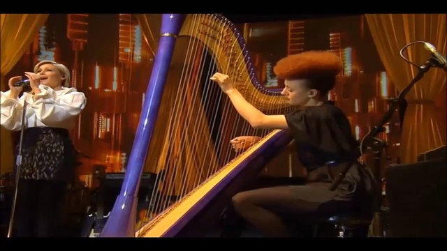 HELENE FISCHER — Für Einen Tag – (Live) | von HELENE FISCHER: Farbenspiel: Live Aus Dem Deutschen Theater – München ~ (2013)