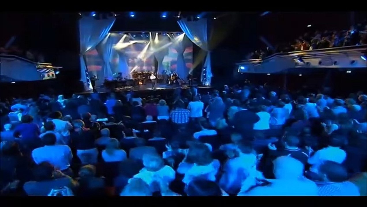 HELENE FISCHER — Mitten Im Paradies – (Live) | von HELENE FISCHER: Farbenspiel: Live Aus Dem Deutschen Theater – München ~ (2013)