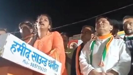 अमरोहा:पूनम पंडित ने अध्यक्ष पद के कांग्रेस प्रत्याशी के समर्थन में मांगे वोट