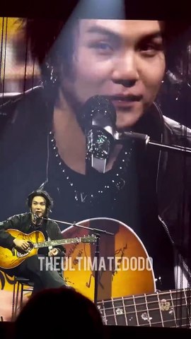 Yoongi Guitar String Snaps Suga BTS Agust D D-Day Newark Concert Live_HD