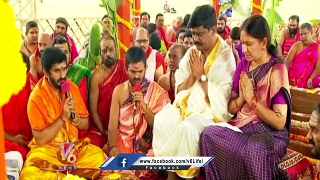 Minister Vemula Prashanth Reddy And Family Offers Sudarshan Yagam At New Secretariat _ V6 News