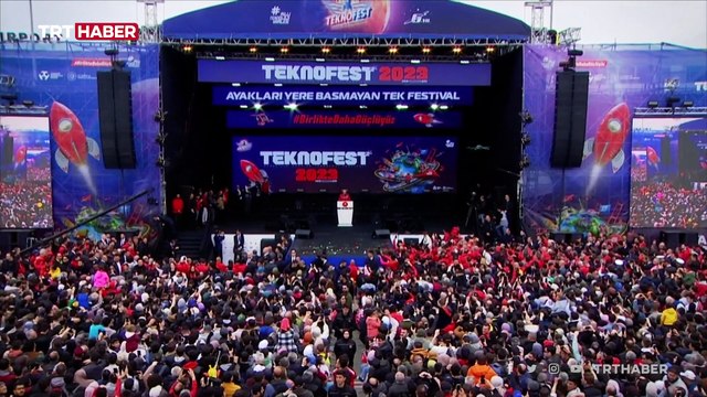 TEKNOFEST'te TRT standına yoğun ilgi