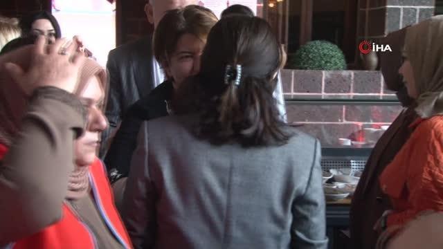 AK Parti Diyarbakır milletvekili adayı Kepolu Ataman: Cumhurbaşkanım, biz seni yeniden başkan yapacağız