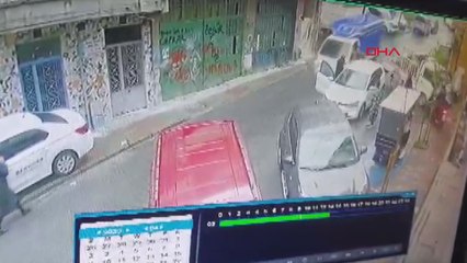 Komşusunu kamyonetle ezmeye çalıştı