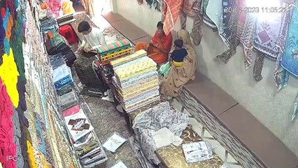 چوروں سے احتیاط کریں