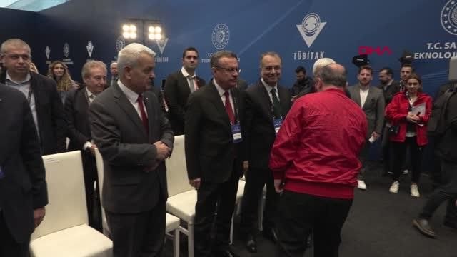 BAKAN VARANK'TAN TÜBİTAK BURSİYERLERİNE SİGORTA MÜJDESİ