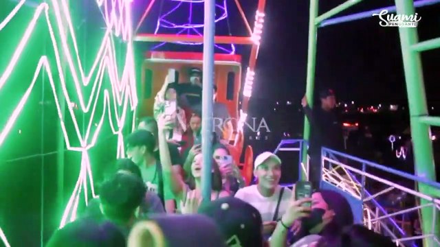 KESERUAN CAST SUAMI PENGGANTI, KESERUAN RIFKY DAN DITA SHOOTING DI PASAR MALAM, SERU ABIS!