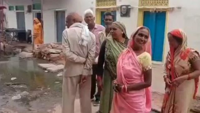 शिवपुरी: घरों में घुस रहा गटर का गंदा पानी, रहवासी परेशान