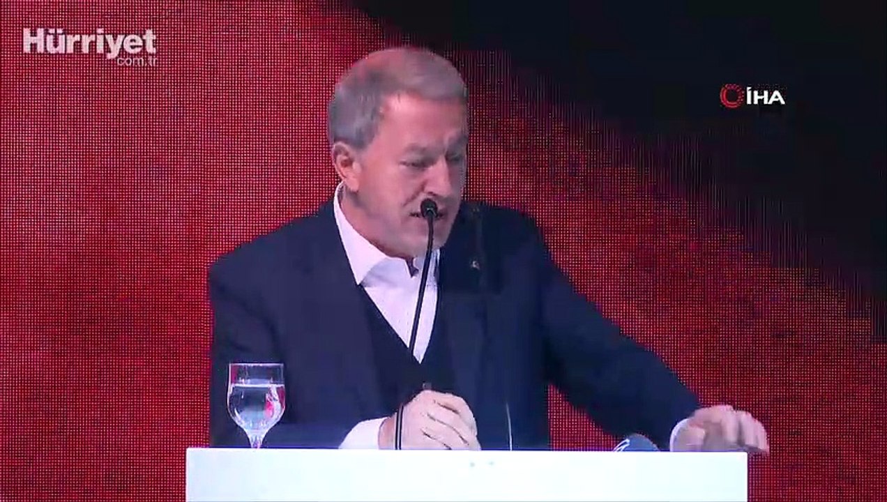 Milli Savunma Bakanı Hulusi Akar: Teröristlerin barınakları, sığınakları başlarına yıkıldı