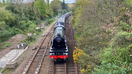 Flying Scotsman pulling into Par Station
