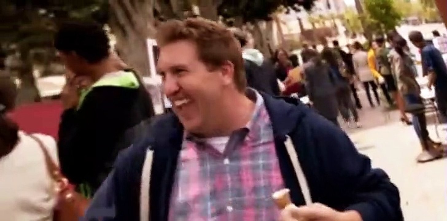 Weird Loners S01 E01