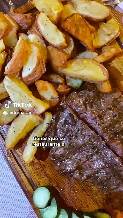 Esta parrillita en Chiclayo no tiene pierde - "GRILL BAR"