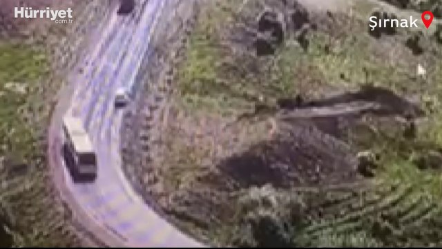 Şırnak'ta 2 şehit, 45 kişinin yaralandığı kaza anı güvenlik kamerasına yansıdı
