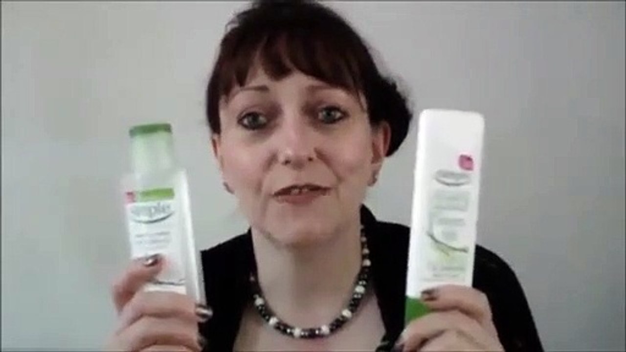 ReviewSimple Eye Make Up Remover Cream & Demo video Dailymotion