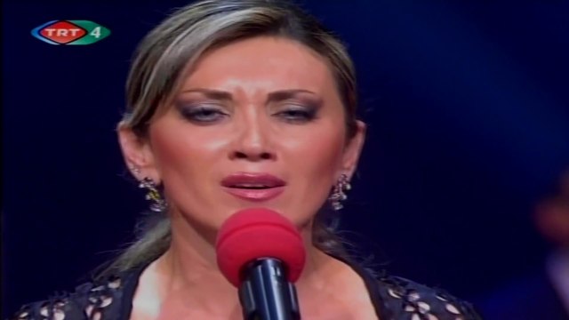 Hilal Yüzer / Lezzet almış geçmiyor sevdayı dildârdan gönül