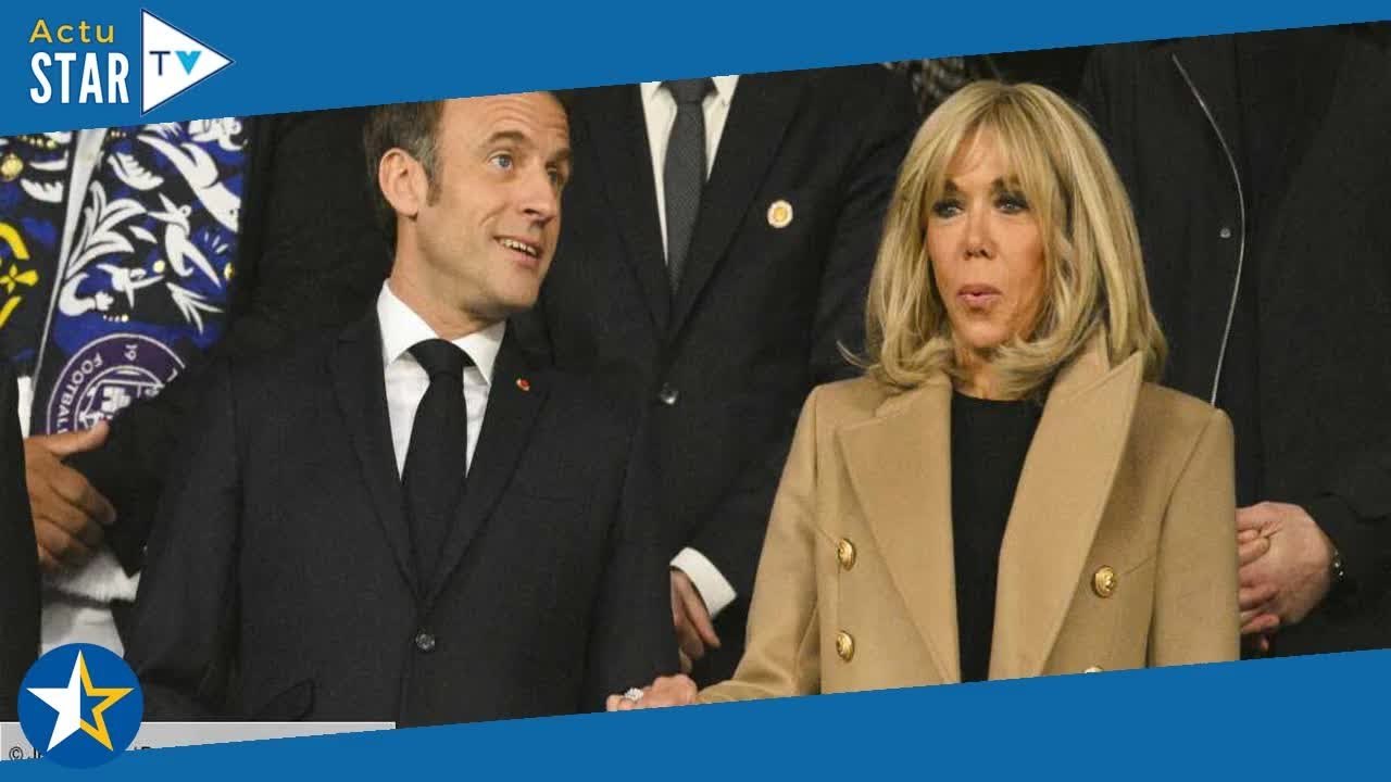Brigitte et Emmanuel Macron main dans la main au Stade de France : cette image qui n’est pas passée