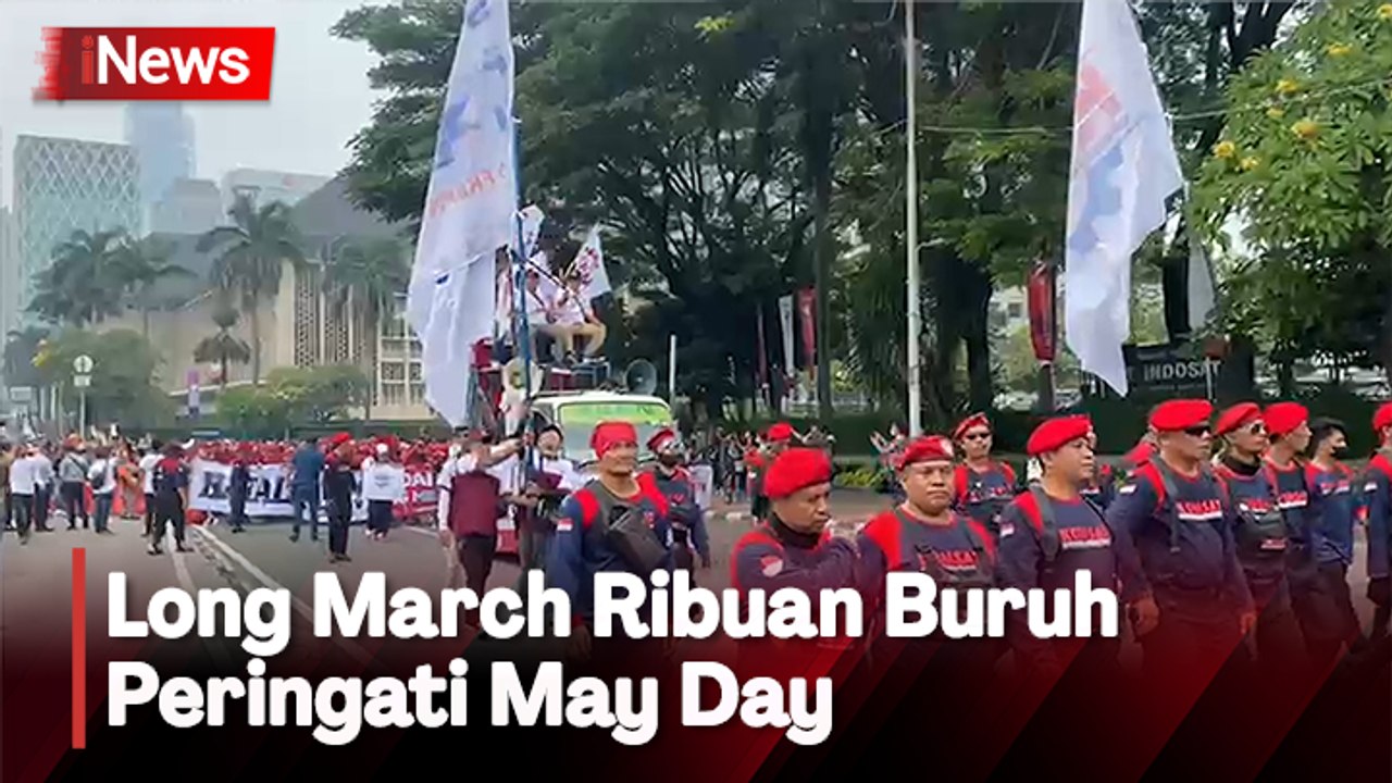 Ribuan Buruh Lakukan Long March dari Monas ke Kawasan Patung Kuda