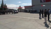 Dün Telabyad'ta meydana gelen patlamada şehit olan polis memurları Şanlıurfa Gap Havalimanındaki törenin ardından memleketlerine uğurlanacak