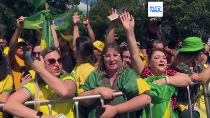 Bolsonaro ovacionado à chegada a Ribeirão Preto em dia de novo projeto-lei de Lula