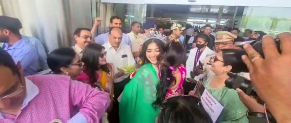 Video: Femina Miss India 2023 नंदिनी गुप्ता जयपुर पहुंची, एयरपोर्ट पर जोरदार स्‍वागत