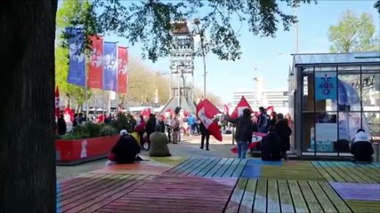 نشطاء الريف يتظاهرون بأمستردام ضد الاعتقالات التعسفية والتهجير الممنهج من طرف نظام المخزن