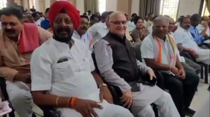 भाजपा के वरिष्ठ आदिवासी नेता नंदकुमार साय ने थामा कांग्रेस का हाथ