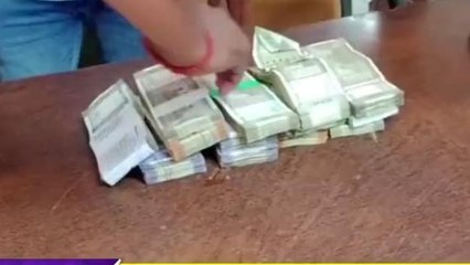 आगरा: राजस्थान बॉर्डर पर लाखों रुपये जब्त, गाड़ी का केबिन खोला तो पुलिस भी हैरान